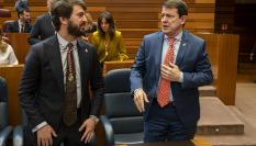 Foto de archivo de Juan García-Gallardo con Alfonso Fernández Mañueco.