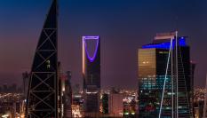Imagen del 'skyline' de Riad, capital de Arabia Saudí, al anochecer.