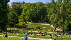 El parque de Buttes Chaumont en París.
