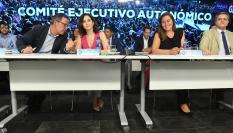 La presidenta de la Comunidad de Madrid, Isabel Díaz Ayuso, en una imagen de archivo con Ana Millán, actual 'número 3' del PP madrileño.