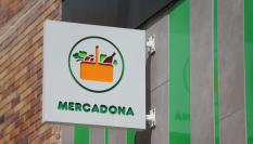 Cartel de un supermercado de Mercadona.