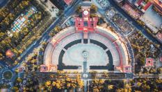 Vista aérea de Plaza de España y del parque María Luisa, en Sevilla (Andalucía).
