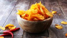 Imagen de archivo de unas chips picantes.