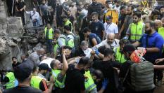 Una muchedumbre se agolpa entre las zonas bombardeadas de Beirut