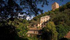 Vista de la Alhambra desde la Carrera del Darro en Granada