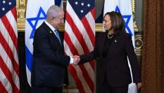 Benjamin Netanyahu, en una reunión con la vicepresidenta de EEUU, Kamala Harris, en julio de este año