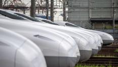 Varias unidades del Shinkansen