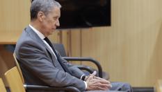 El exministro y expresident de la Generalitat Eduardo Zaplana en los juzgados de València para hacer frente a la petición de ingreso en prisión que ha formulado la Fiscalía tras la condena de 10 años y 5 meses por cohecho, blanqueo de capitales, falsedad y prevaricación.