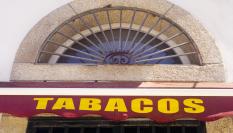 Letrero de un estanco en Pontevedra.