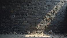 Imagen de una pared de ladrillo antigua.