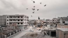 Imagen de archivo de la ciudad de Kobane (Kobani), bajo control de las autoridades kurdosirias que combaten a las tropas yihadistas apoyadas por Turquía.