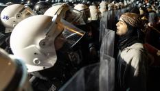 Imagen de archivo de las protestas de Estambul contra la detención del alcalde Ekrem Imamoglu, el mayor rival político de Erdogan, acusado de corrupción.