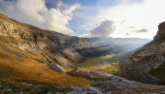 Imagen otoñal de los Pirineos, en el parque nacional de Monte Perdido (Ordesa).