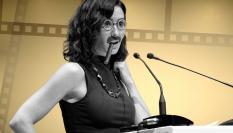 Fotomontaje de la presidenta de la Comunidad de Madrid, Isabel Díaz Ayuso, caracterizada como Groucho Marx.