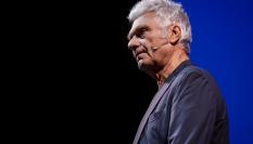 El humorista Carles Sans en un espectáculo.