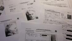 Documentos impresos disponibles en la Biblioteca Epstein del sitio web del Departamento de Justicia de EEUU, en una imagen de 2026.