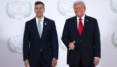 Santiago Peña, junto a Donald Trump