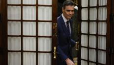 MADRID, 18/03/2026.- El presidente de Gobierno, Pedro Sánchez abandona el hemiciclo tras asistir a la sesión de control al Ejecutivo que se celebra este miércoles. EFE/ Mariscal