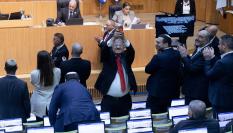 El ministro de Seguridad Nacional de extrema derecha de Israel, Itamar Ben-Gvir, celebra la nueva pena de muerte para palestinos, el 30 de marzo de 2026, en Jerusalén.