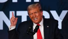 Donald Trump, indignado durante una intervención