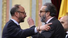 El vicepresidente del Congreso, Alfonso Rodríguez Gómez de Celis, es increpado por el diputado de Vox José María Sánchez durante un debate sobre la quema de libros en el franquismo.