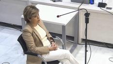 Captura de video de la señal de la Audiencia Nacional que muestra a la exdirigente del PP Soraya Sáenz de Santamaría declarando como testigo este lunes en el juicio del caso Kitchen