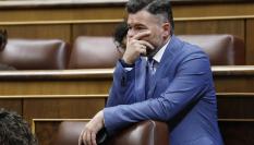 MADRID (ESPAÑA), 20/05/2026.- El portavoz parlamentario de ERC, Gabriel Rufián tras su intervención este miércoles en el pleno del Congreso, que celebra sesión de control al Ejecutivo. La imputación del expresidente José Luis Rodríguez Zapatero en la causa de Plus Ultra ha causado conmoción en el PSOE y rearma al PP en su campaña de oposición a Pedro Sánchez. EFE/Chema Moya