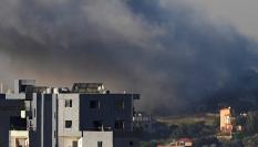 Imagen de un bombardeo israelí en el sur de Líbano, visto desde Nabatieh.