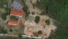 Una imagen satelital muestra el Hotel Santuario La Llanada dañado tras los terremotos que azotaron el país en Macuto (Venezuela), el 29 de junio de 2026.