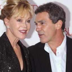 Antonio Banderas se reúne con su ex Melanie Griffith, su hija Stella y su yerno en Los Angeles