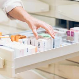 Confirmado por Sanidad: la Aemps alerta por la falta de suministro de un medicamento para la tiroides hasta final de marzo