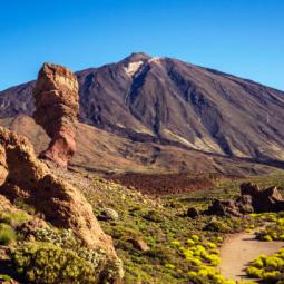 Prohibido fumar en el Parque Nacional del Teide: no se podrá hacer en ninguna zona