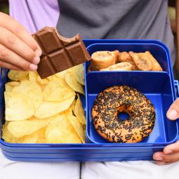 Johan, gastroenterólogo: "Tenemos una cultura dietética que hace que todos nuestros alimentos sean un poco inferiores"