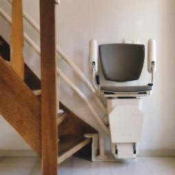 Envejecer en casa: ¿cómo adaptar una casa para personas mayores?