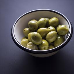 Una técnica en nutrición analiza si es verdad que las aceitunas ayudan a la digestión
