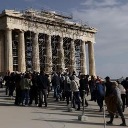 Encendidas las alarmas en Grecia por un fenómeno turístico que ya lleva años ocurriendo en España