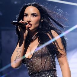 Demi Lovato cancela sus próximos conciertos para "proteger su salud": "Me di cuenta de que me había excedido"