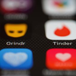 Spencer Rascoff, CEO de Tinder: "Queremos que la gente se conozca en persona; las citas presenciales son la solución perfecta para la generación que se ha hartado de hacer swipe"