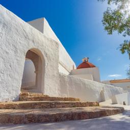 Santa Eulària des Riu, 'la otra Ibiza': el municipio sin discotecas que se ha construido a contracorriente del modelo de masas