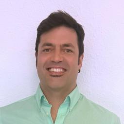 Omar Rueda, autor de 'Los narcisistas que nos rodean': "El narcisista es consciente de lo que hace, pero el problema siempre eres tú"