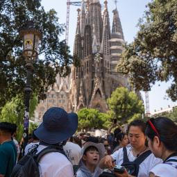 "No vi ni una sola pintada antiturismo": una periodista británica viaja a Barcelona y minimiza las protestas contra la turistificación