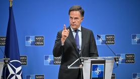 El jefe de la OTAN lanza una seria advertencia en su visita a Berlín: "Somos el próximo objetivo de Rusia y ya estamos en peligro"