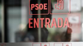 La UCO se persona en la sede del PSOE en Ferraz por orden del juez Pedraz