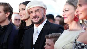 El espontáneo discurso de John Travolta al recibir por sorpresa la Palma de Oro en Cannes