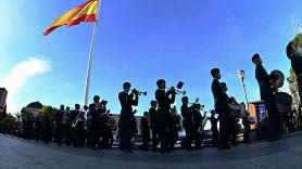 Quedan cinco festivos en 2026 y dos caen en domingo: las comunidades que los recuperan el lunes y las que los pierden