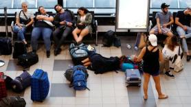 Colas de hasta seis horas y pasajeros que pierden el avión: la rebelión de los aeropuertos europeos contra el sistema biométrico