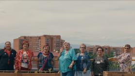 Las 'abuelas' que han conseguido empoderar a todo el barrio