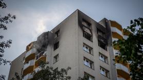 Una madre lanza a sus cuatro hijos por la ventana para salvarles de un incendio en Estambul