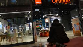 Vecinos de un barrio de Toledo impiden un robo en una tienda de telefonía