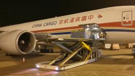 España recibe 500.000 mascarillas procedentes de China